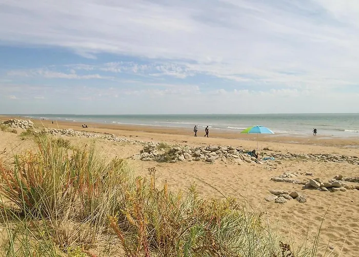 Three-bedroom In Sur Holiday home La Tranche-sur-Mer